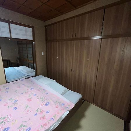 Namba Central Traditional Japanese House Osaka Exterior photo