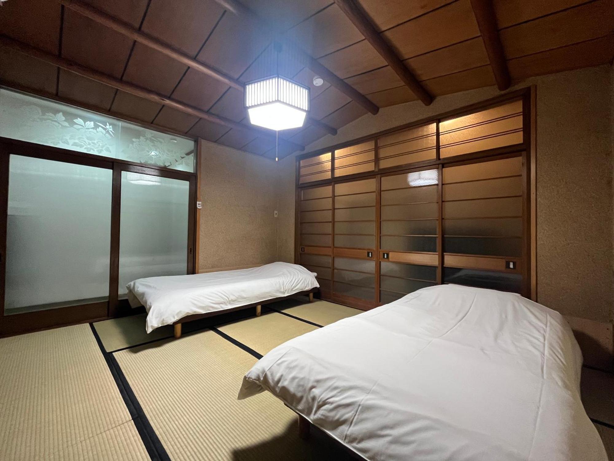 Namba Central Traditional Japanese House Osaka Exterior photo
